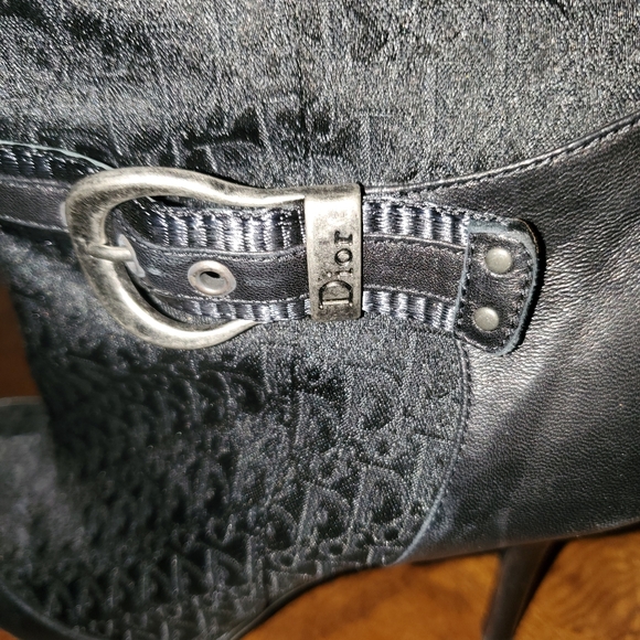Authentic Dior Boots 👢 - Picture 3 of 8